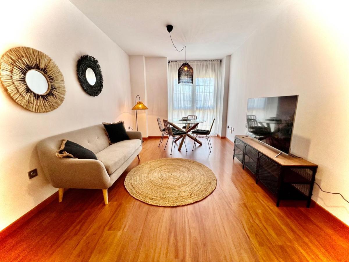 Homely Malaga Av Rosaleda Centro Historico Экстерьер фото