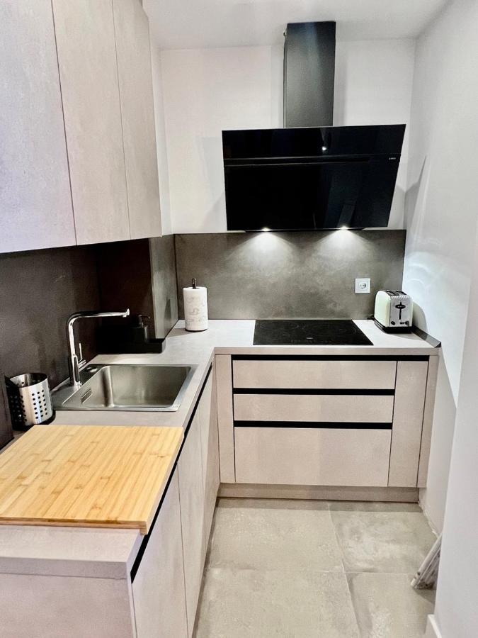 Homely Malaga Av Rosaleda Centro Historico Экстерьер фото
